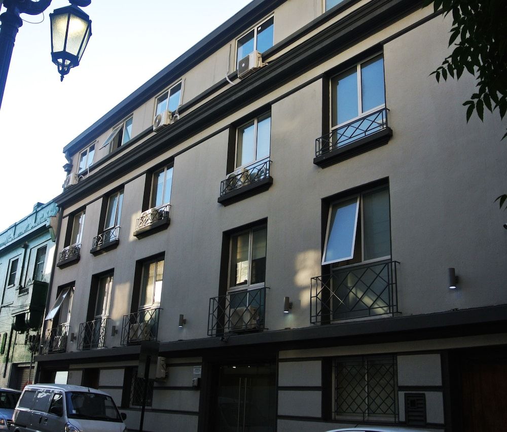 undefined Hotel Elisa Cole 9