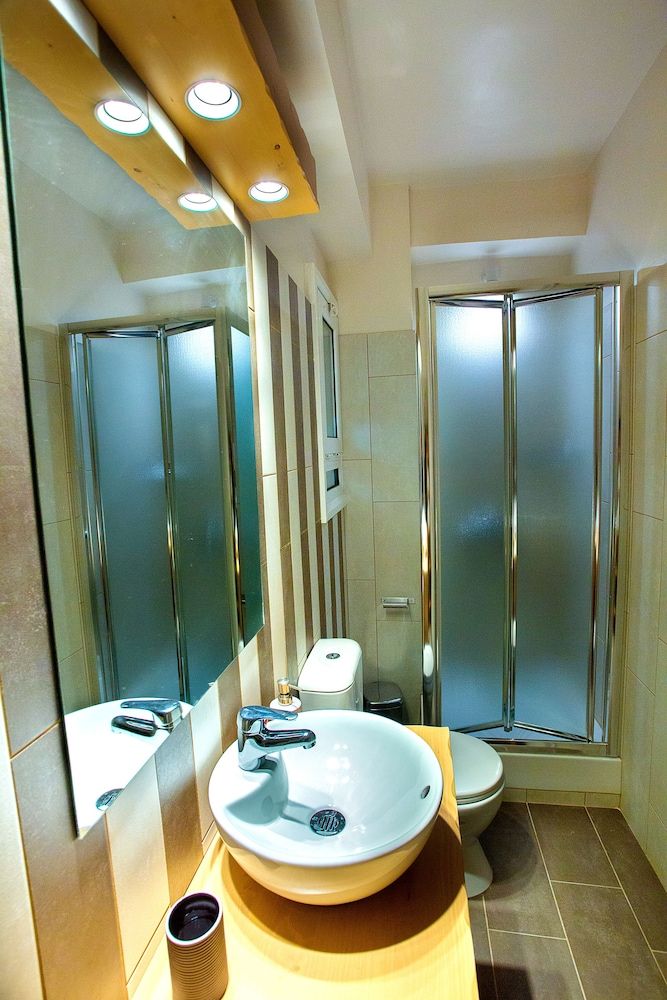 Emerald Suite Signature Studio (1) 5