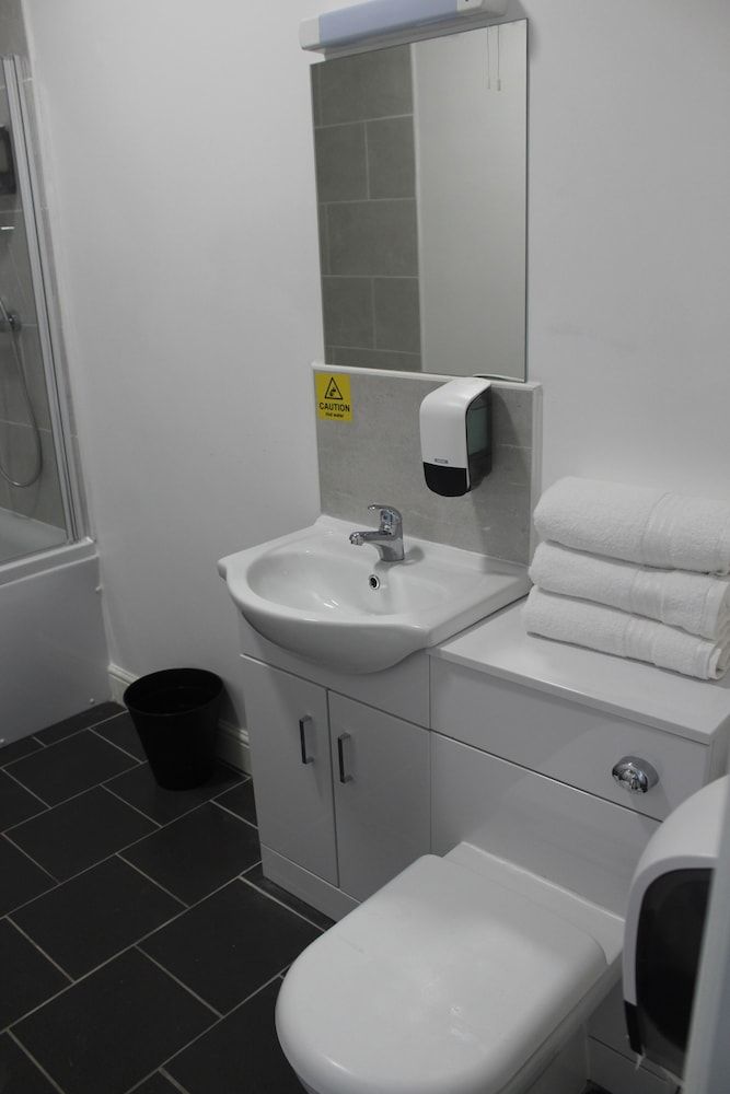 Park Hotel & Apartments Standard Double or Twin Room 2