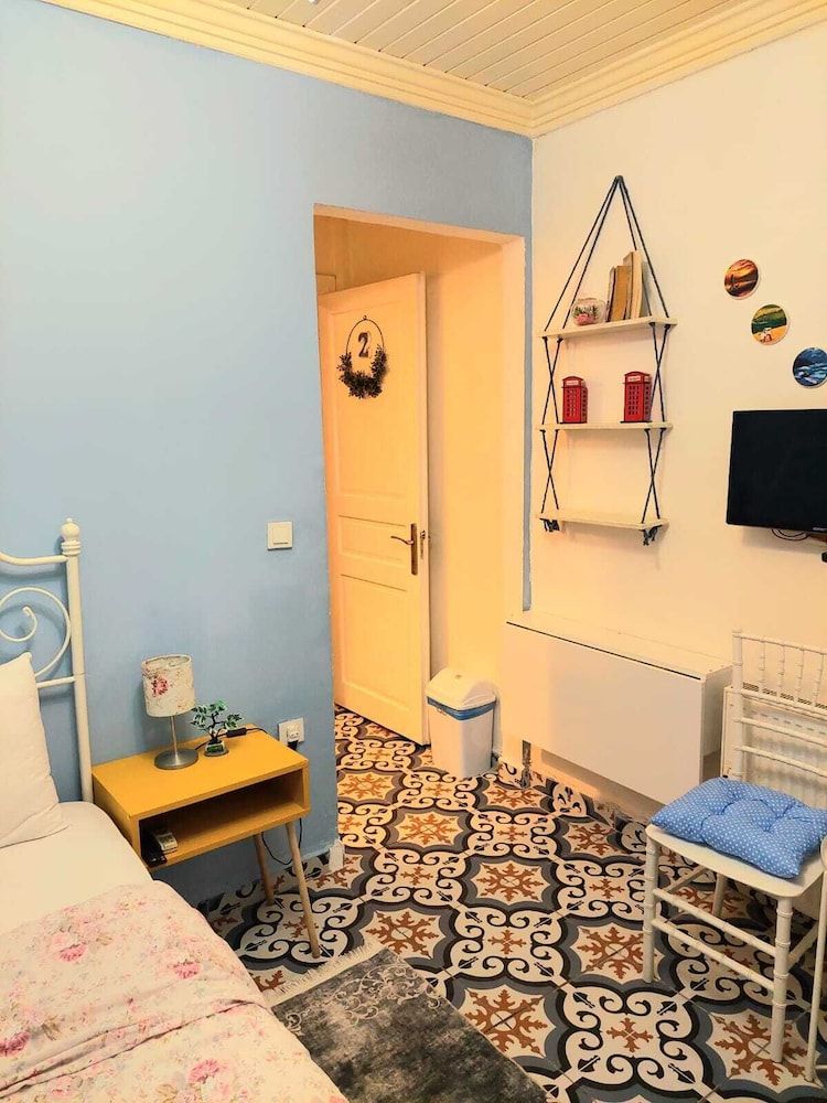 La Bella Hotel Deluxe Room 12