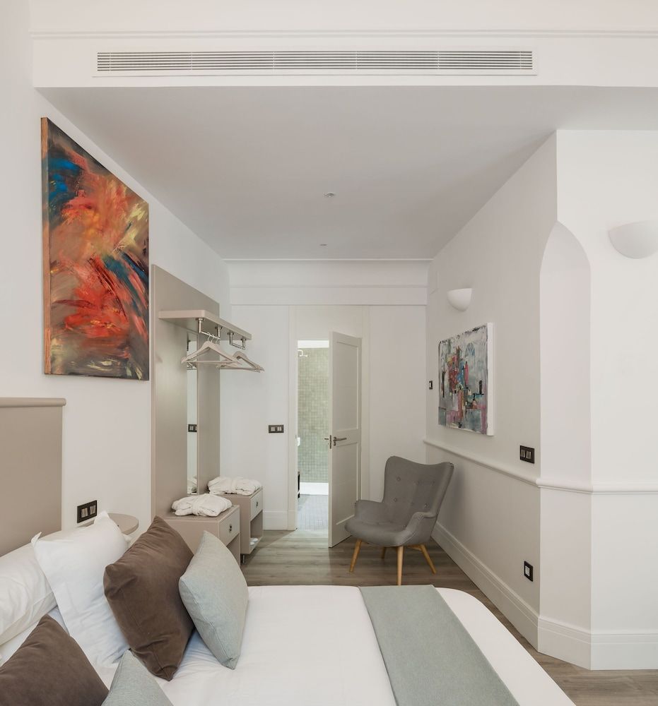 Puerta Catedral Holiday Suites Design Studio Suite, Balcony 10