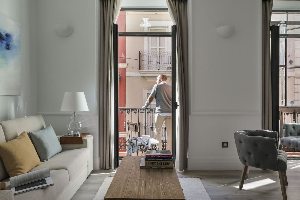 Puerta Catedral Holiday Suites Design Studio Suite, Balcony 15