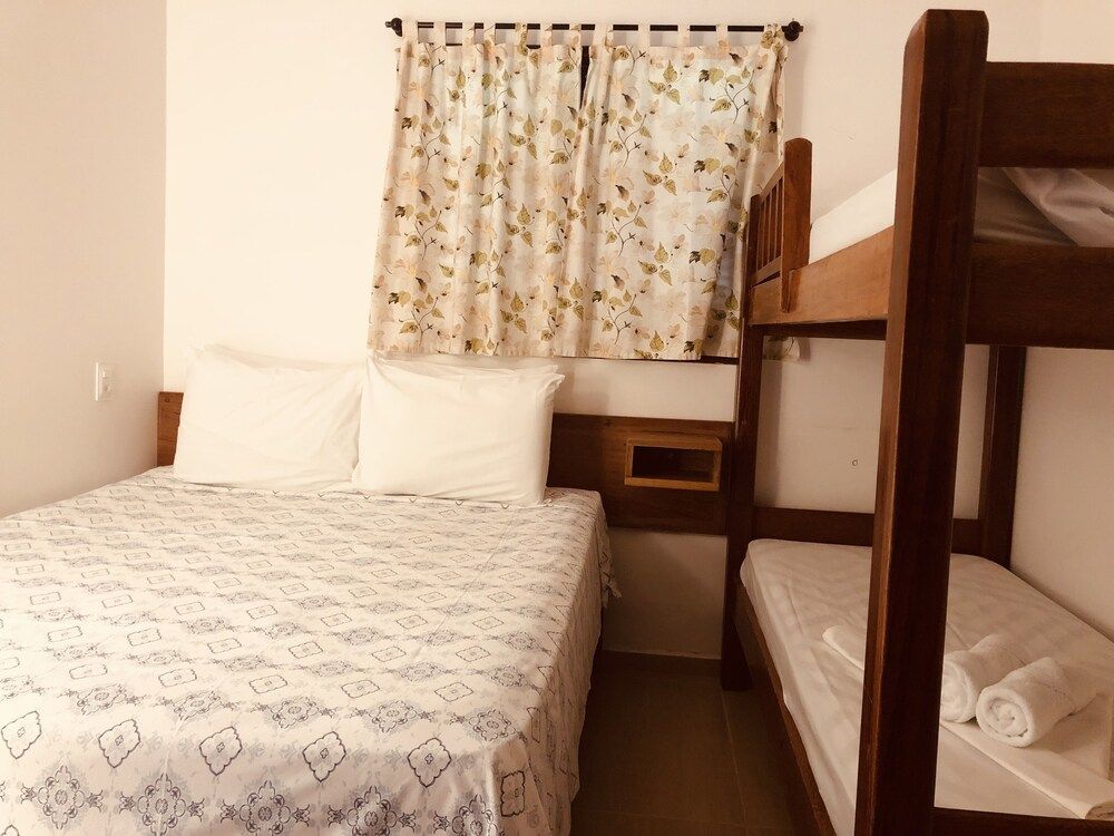 Family Chalet, 2 Bedrooms, Kitchen, Poolside