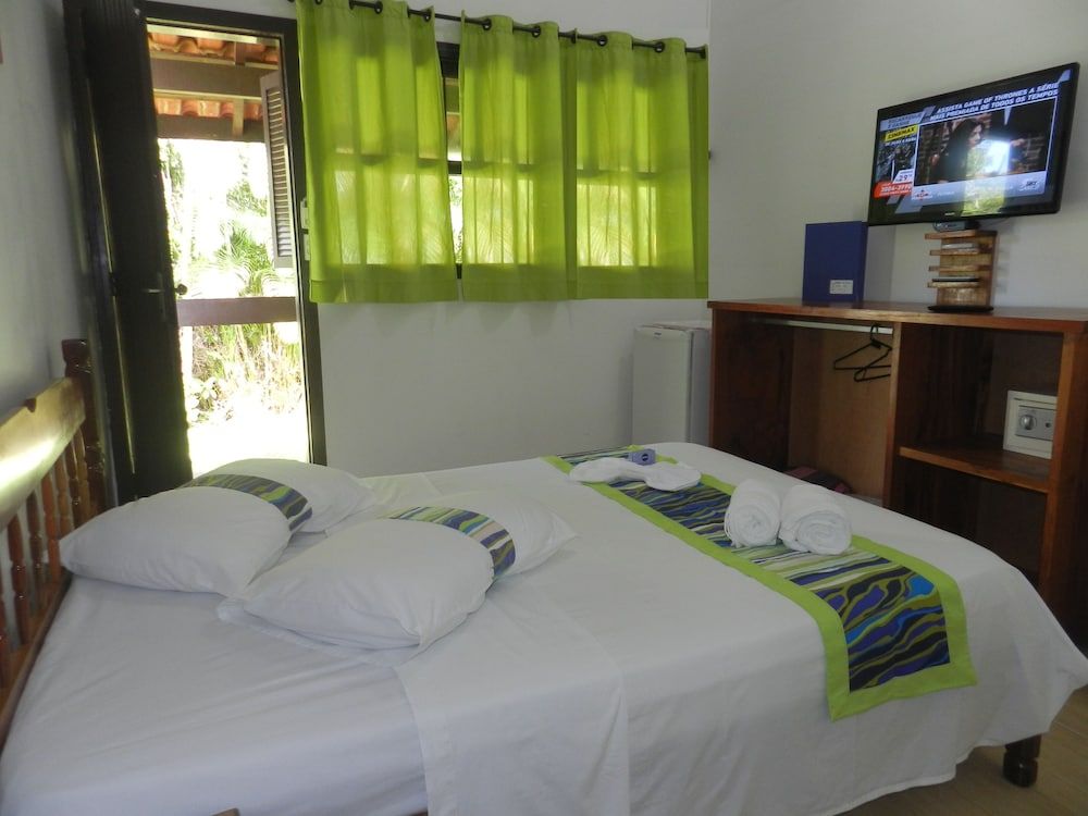 Traditional Suite, Balcony, Garden View
