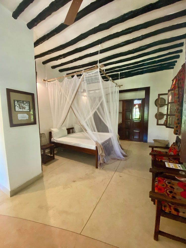 Mangrove Lodge Comfort Double or Twin Room, 1 Bedroom, Non Smoking, Garden View 3