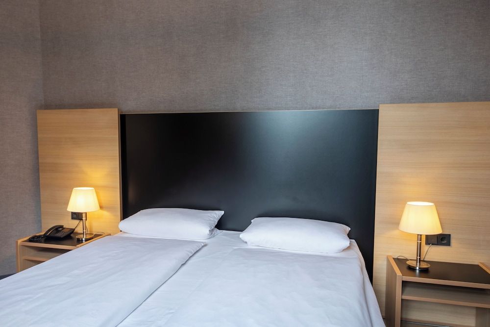 Roomingtons Franziskushöhe Lohr Single Room, Valley View 6