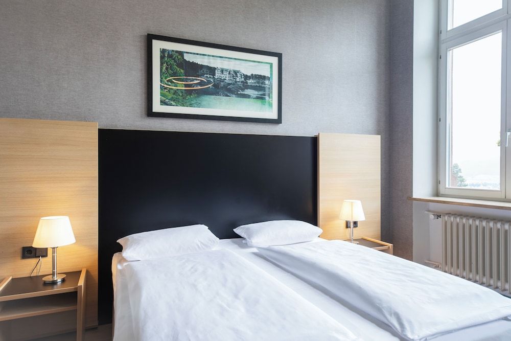 Roomingtons Franziskushöhe Lohr Double Room, Valley View 3