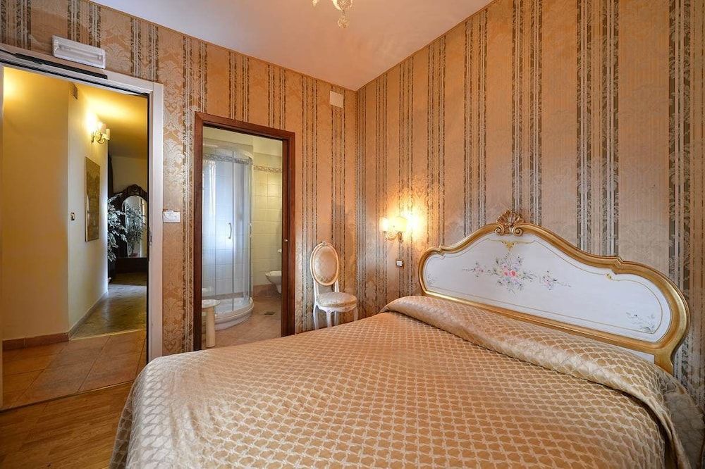 undefined Residenza Hotel San Maurizio 4