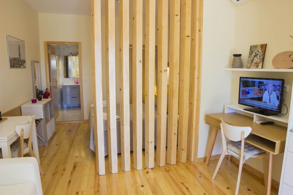 Cedofeita Back Garden Deluxe Studio, 1 Double Bed, Balcony (1T) 12