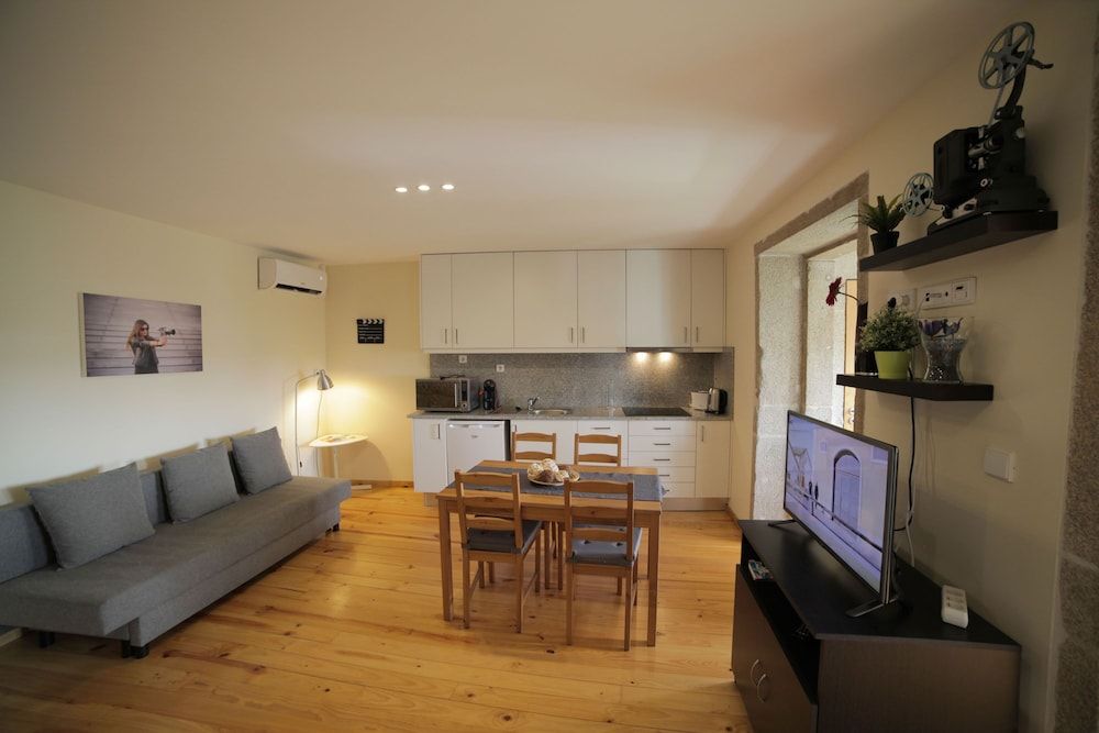 undefined Cedofeita Back Garden