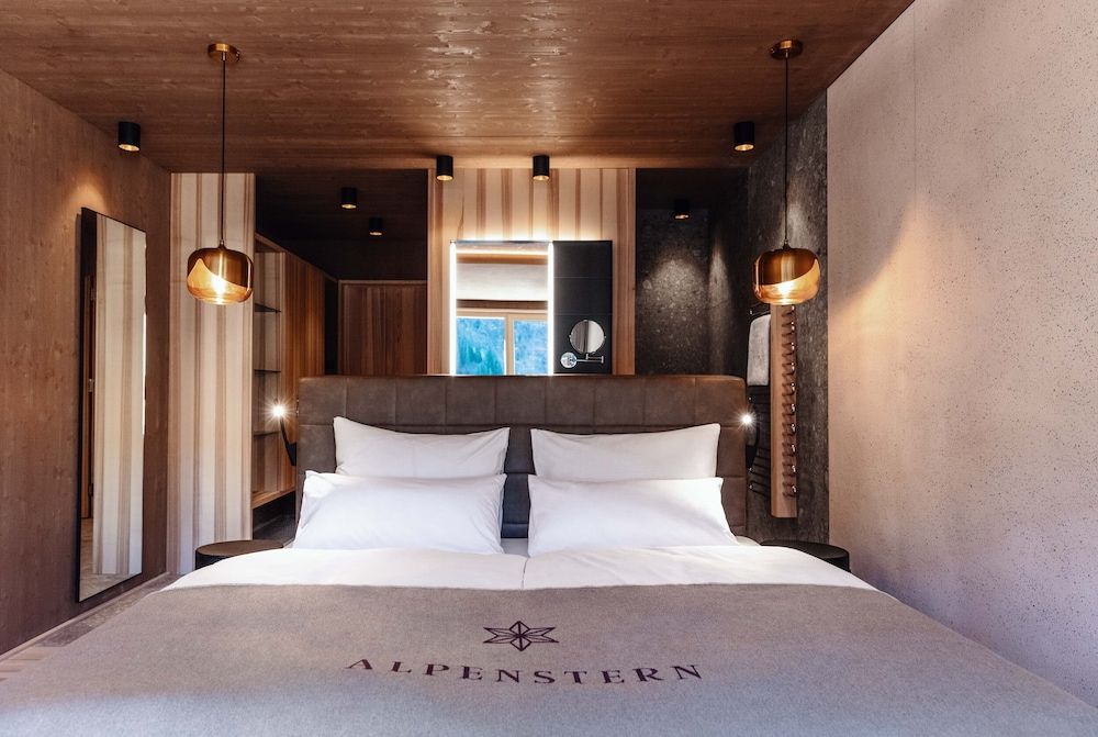 Double Room (Himmelschlüssel)