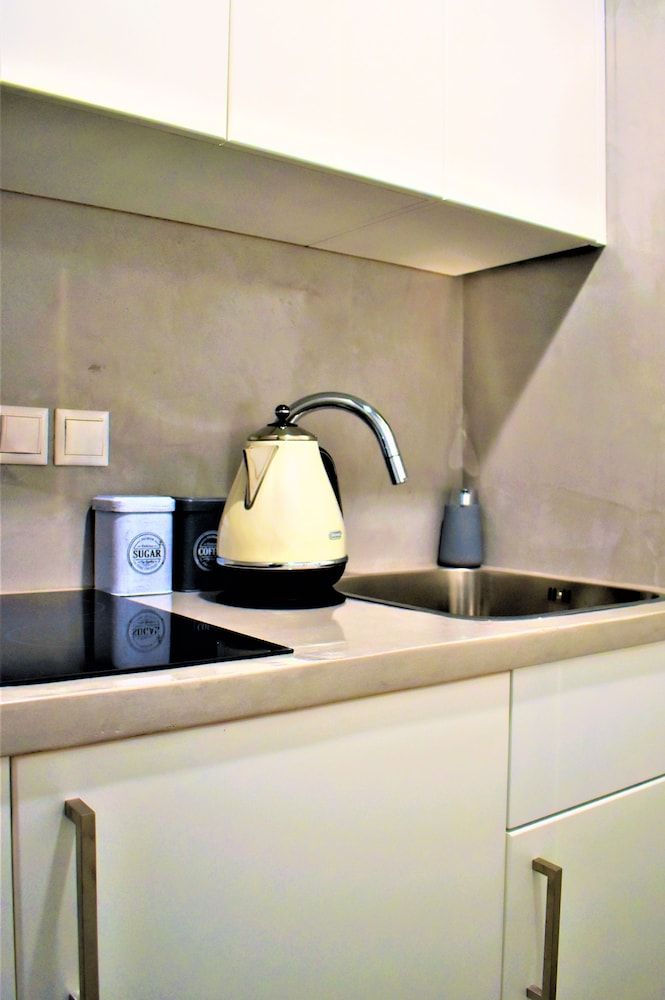 Acropolis Suites Suite (Garden Couples) 6