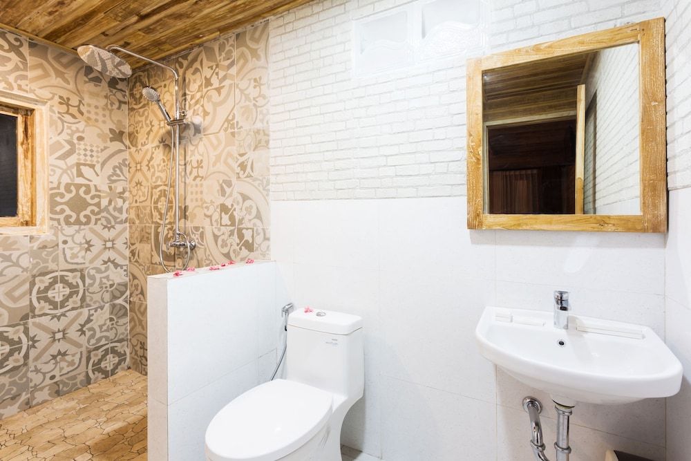 The Dewi Premier Balcony Room Sea View 8