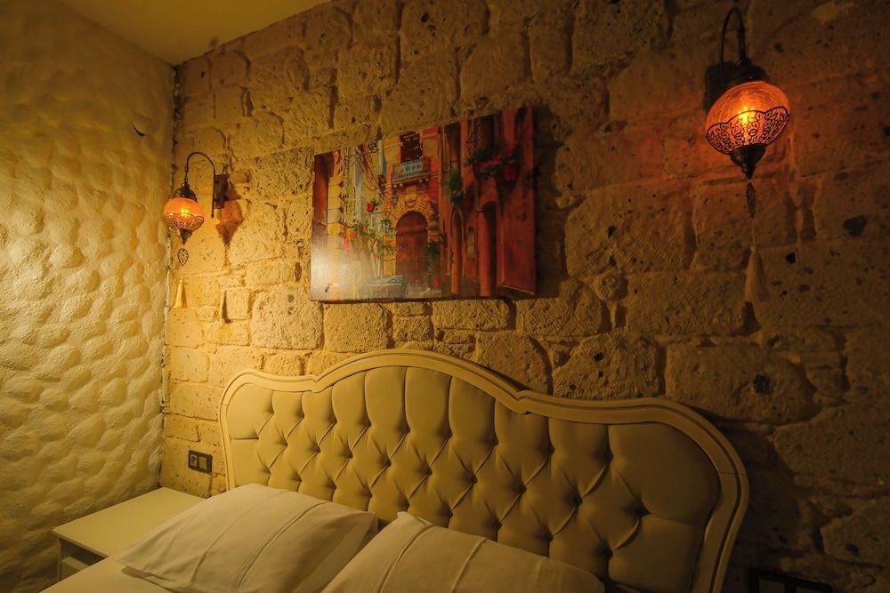Kybele Suites Alacati Standard Double Room (Canarino) 14