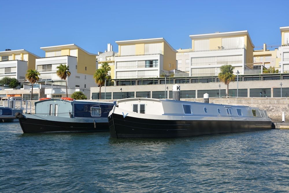 Docket Boat, 2 Bedrooms