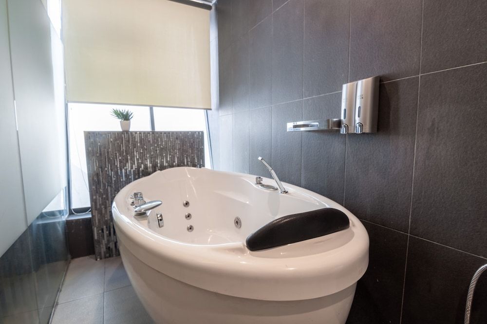 Apple Hotel Times Square Deluxe Suites 16