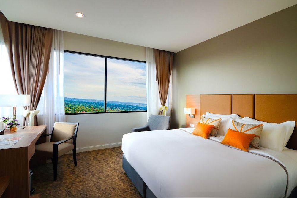 Executive Deluxe King Room