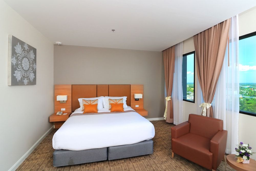 Deluxe King Room