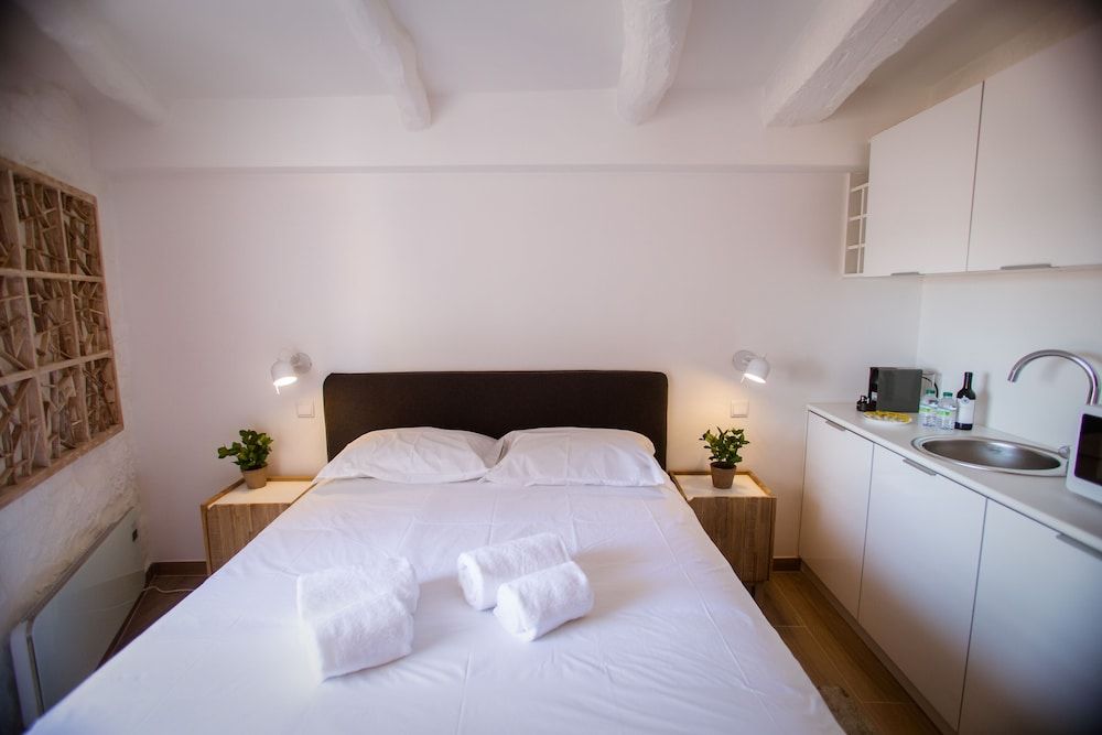 undefined Porto & Douro Best Views by Porto City Hosts 9