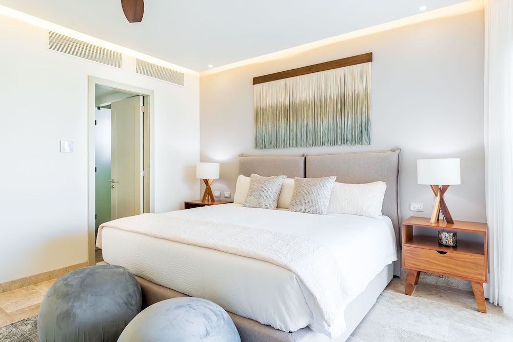 Deluxe Ocean View 3bdr + Studio Villa