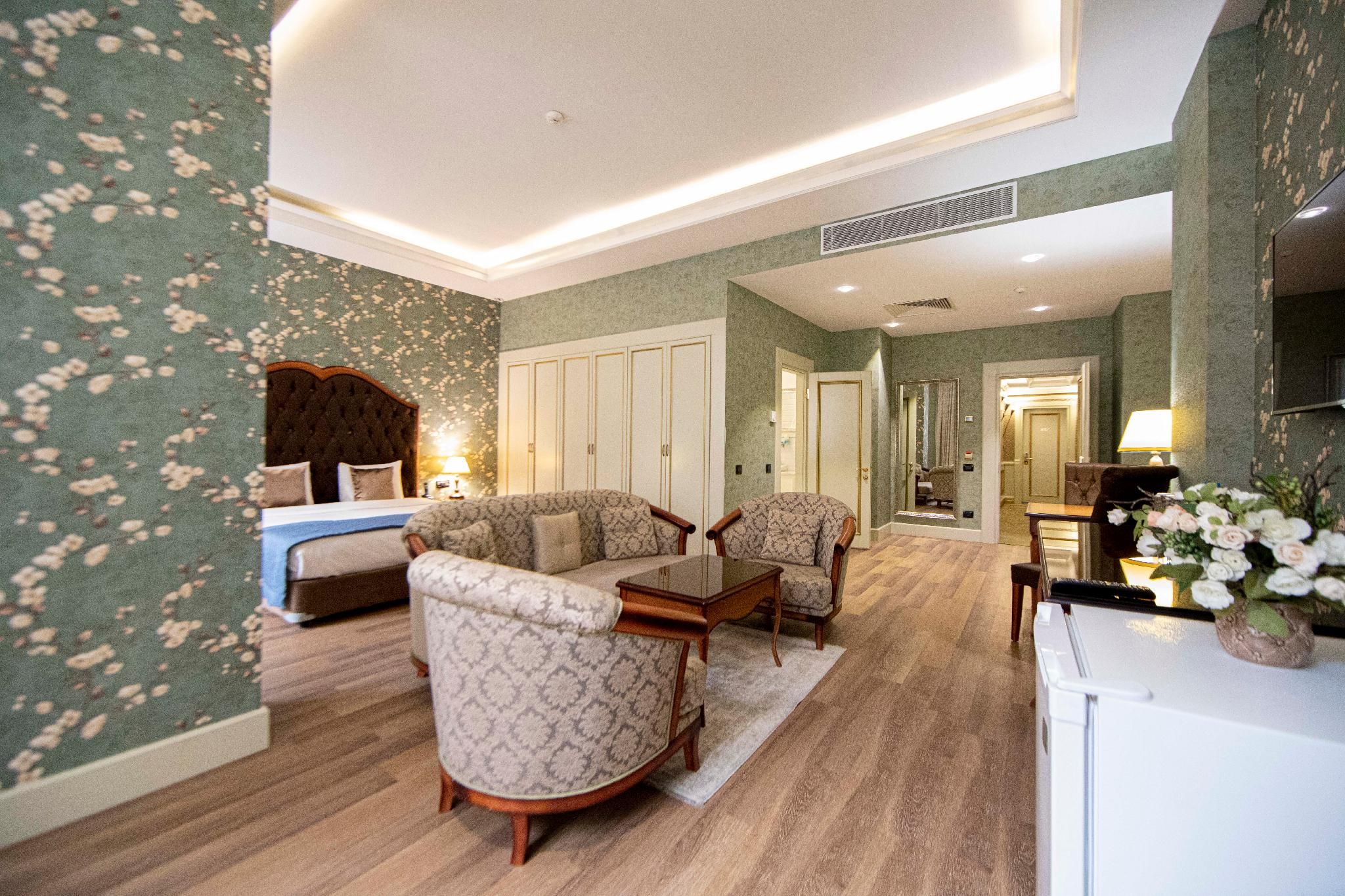 Deluxe Room - Long Stay