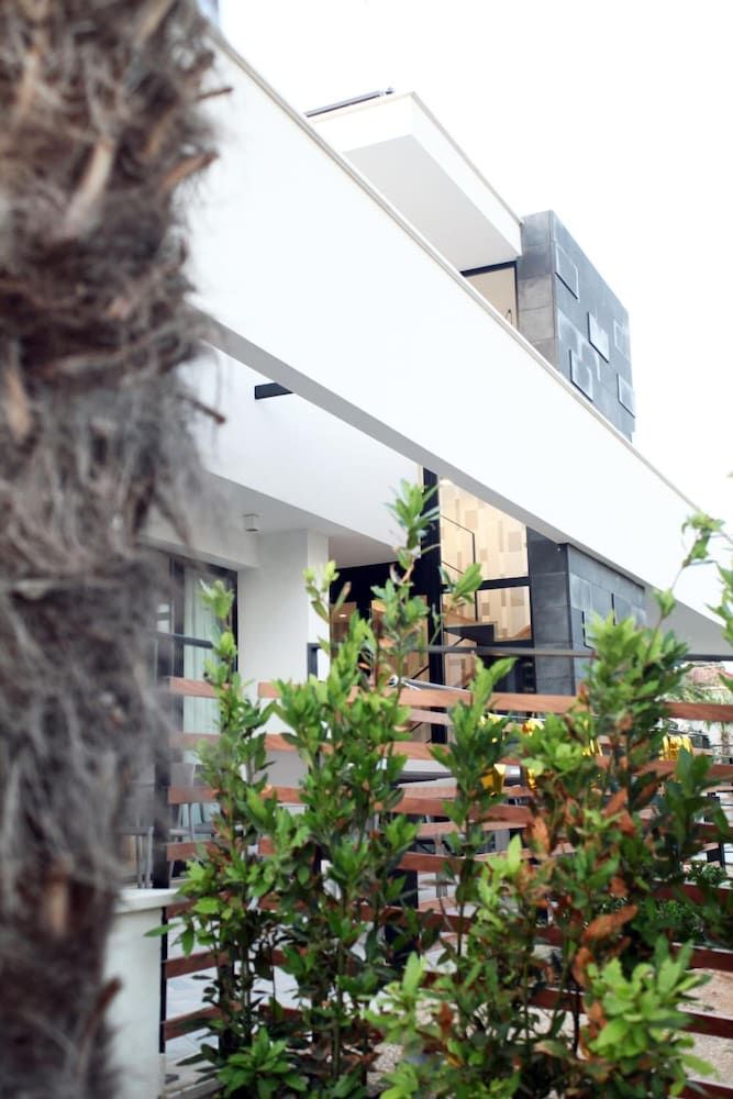 undefined Villa Pina 5