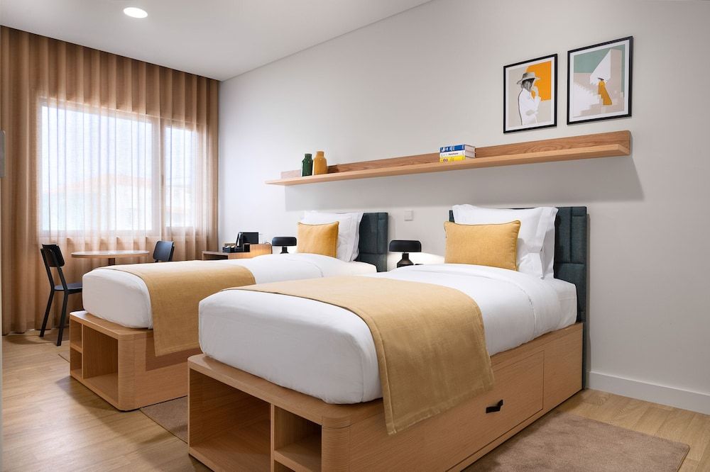 Hotel BFRESH - Pool - Fitness - Padel - By Oporto Collection - Private Parking Standard Double or Twin Room 4