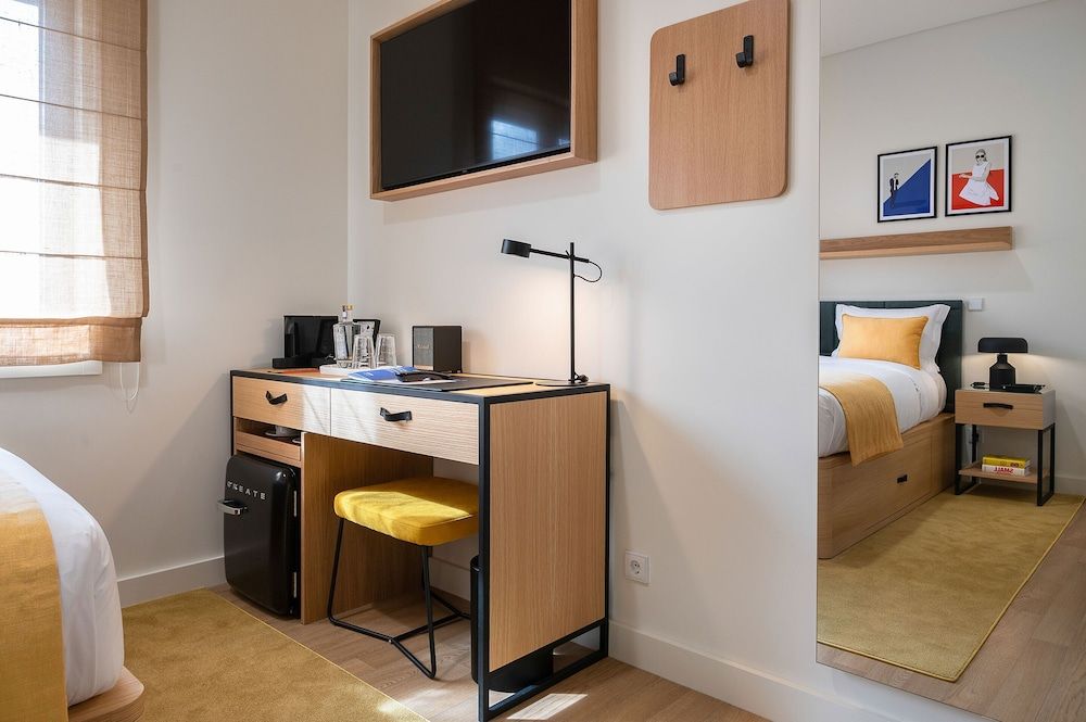 Hotel BFRESH - Pool - Fitness - Padel - By Oporto Collection - Private Parking Standard Double Room 7