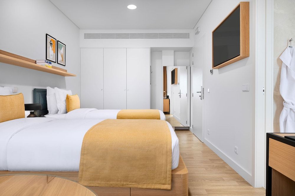 Hotel BFRESH - Pool - Fitness - Padel - By Oporto Collection - Private Parking Standard Double or Twin Room 3