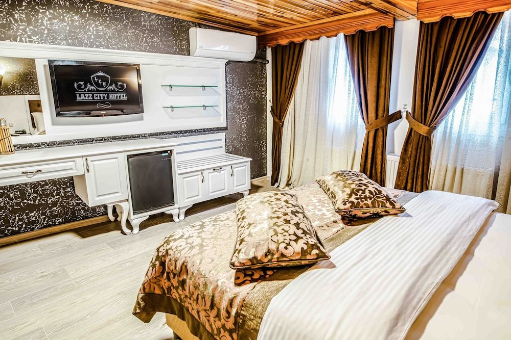Lazz City Hotel Superior Double Room 2