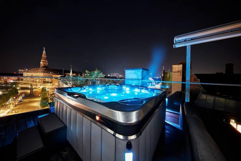 undefined Luxury Penthouse CPH s Finest Shopping Street 2
