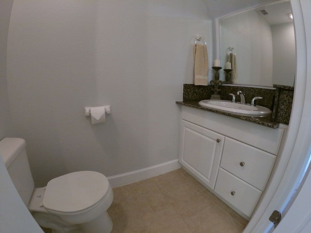 Peaceful townhouse in Kissimmee Florida Comfort Townhome 36