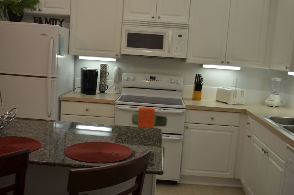 Peaceful townhouse in Kissimmee Florida Comfort Townhome 16