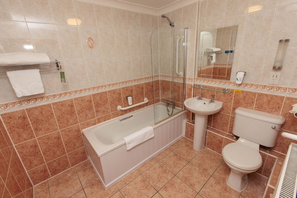 Boundary, Alfreton by Marston's Inns Standard Double Room 4