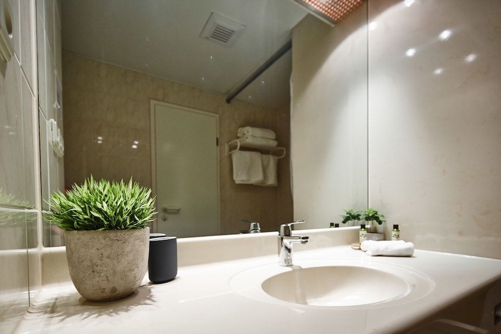 Hotel Bommersheim Standard Single Room 2