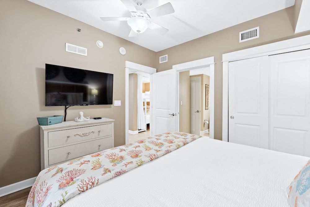 Condo, 2 Bedrooms, Ocean View (1-1206)