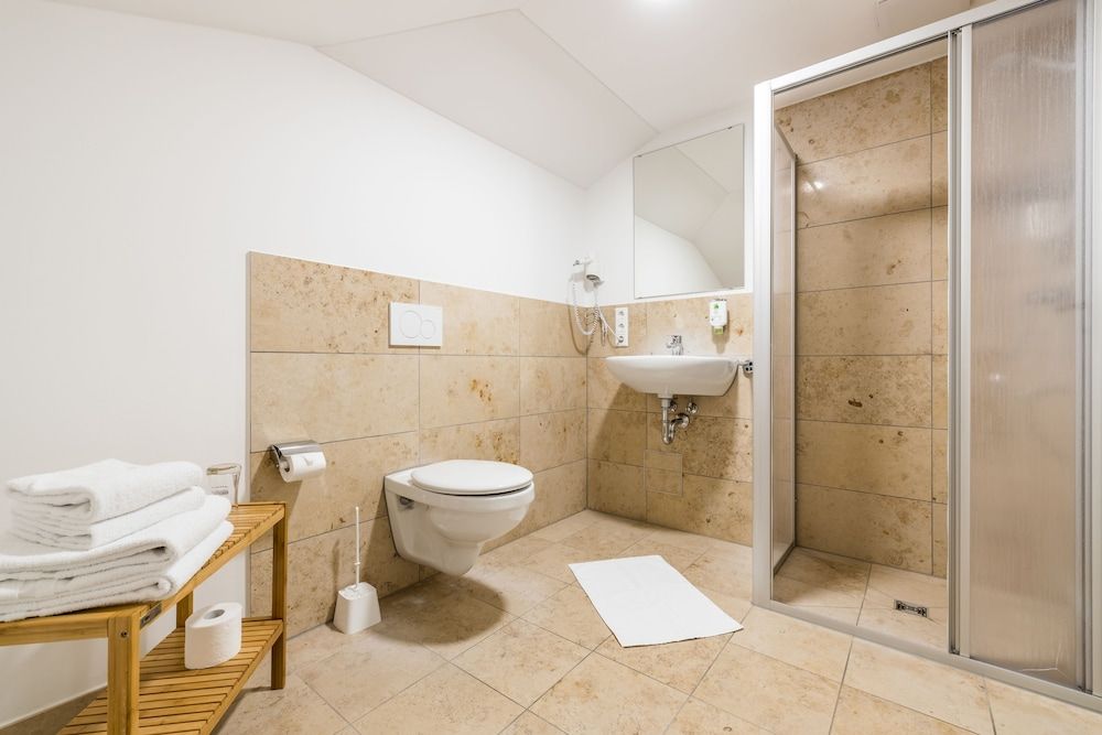 Hotel Kneitinger Alter Schlachthof Superior Double or Twin Room 4