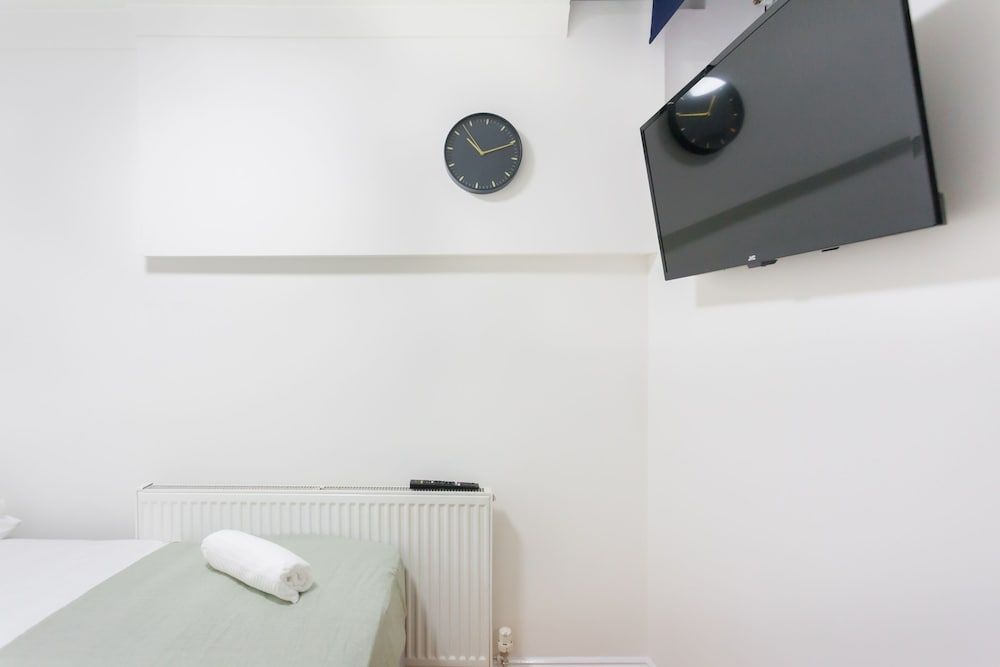 London Queen's Eurostar - Kings Cross Triple Room, Ensuite 10