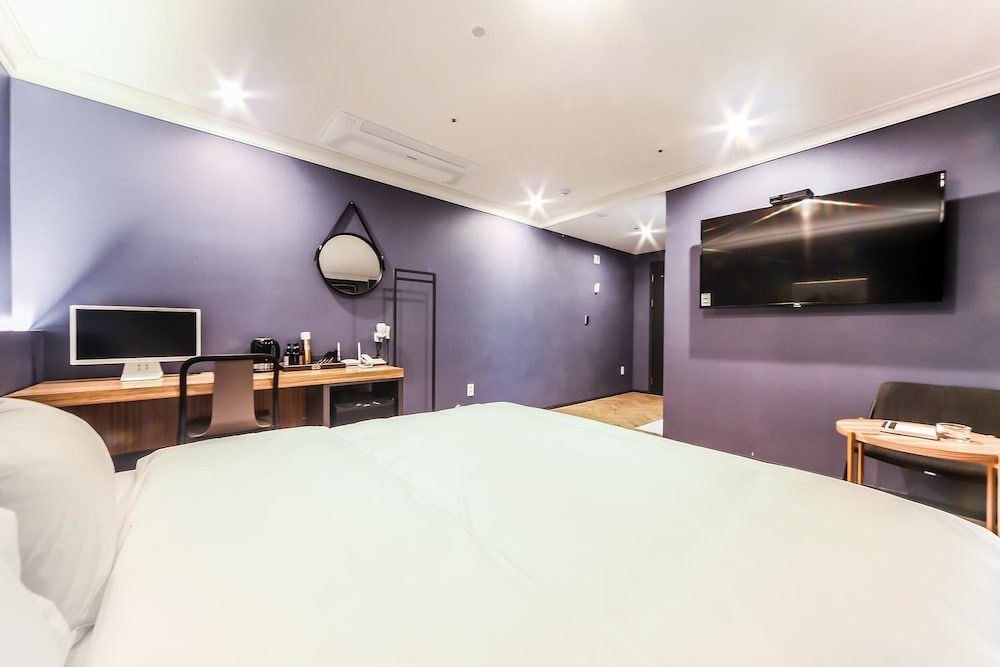 undefined Browndot Hotel - Gold 4