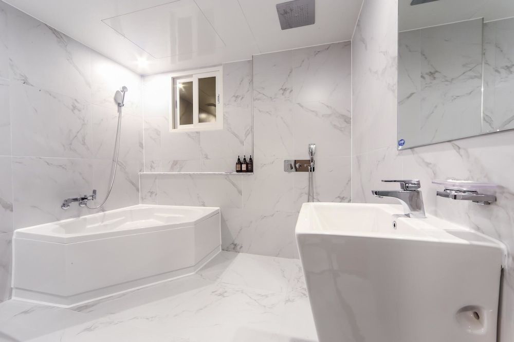 Browndot Hotel - Gold Junior Double Room 8