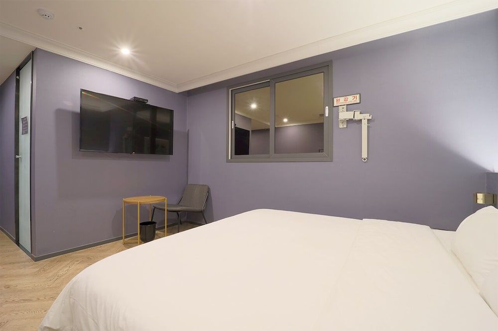 Browndot Hotel - Gold Junior Double Room 15