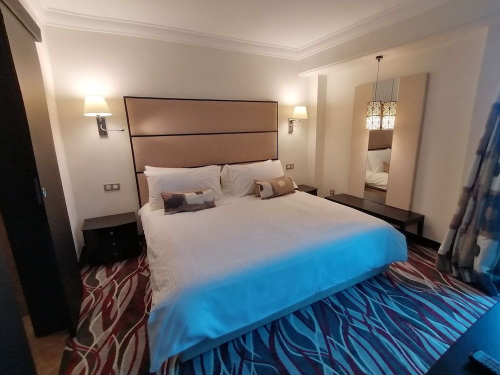 Grand Lancaster Brazzaville Presidential Suite 2