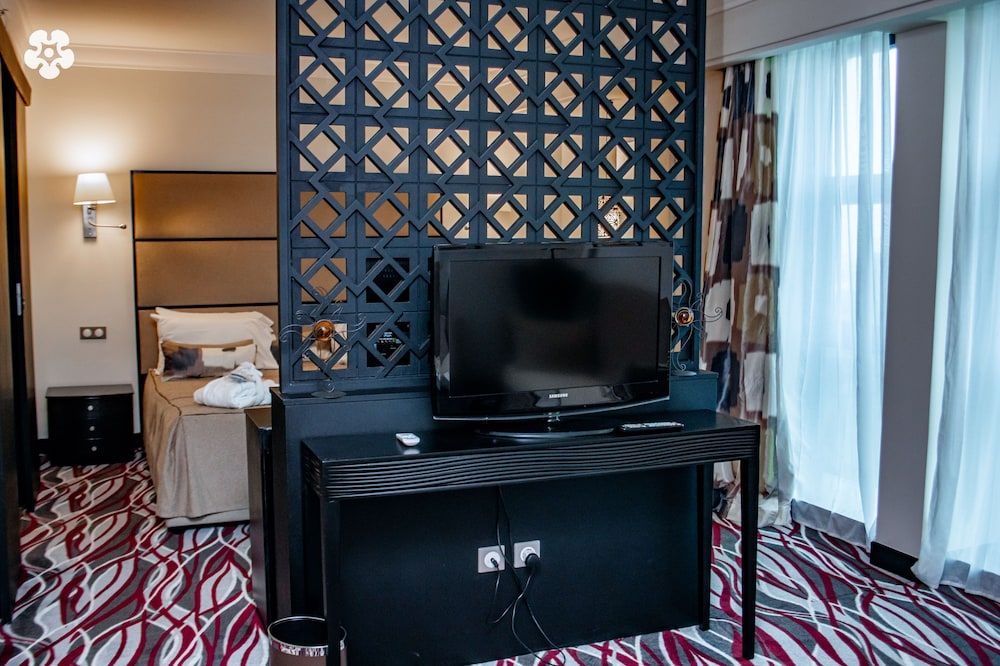 Grand Lancaster Brazzaville Presidential Suite 12