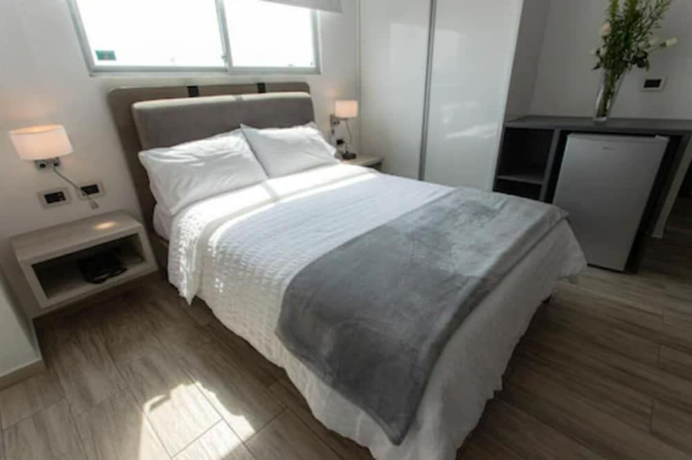 Hotel Puerto Pacifico Guayaquil Airport Standard Room 6