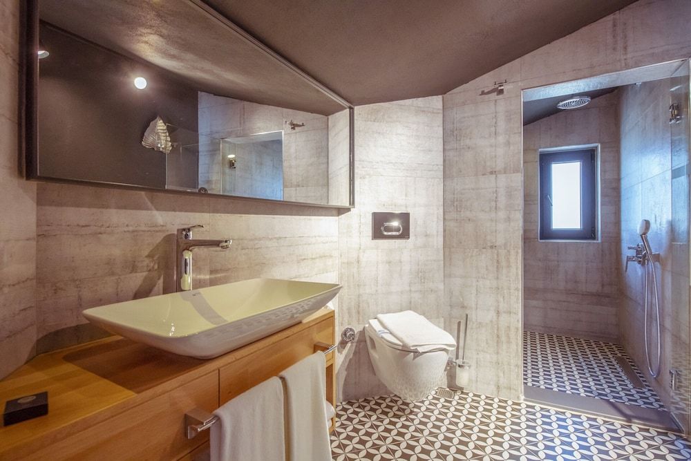 S3 King Residence Premium Suite 6