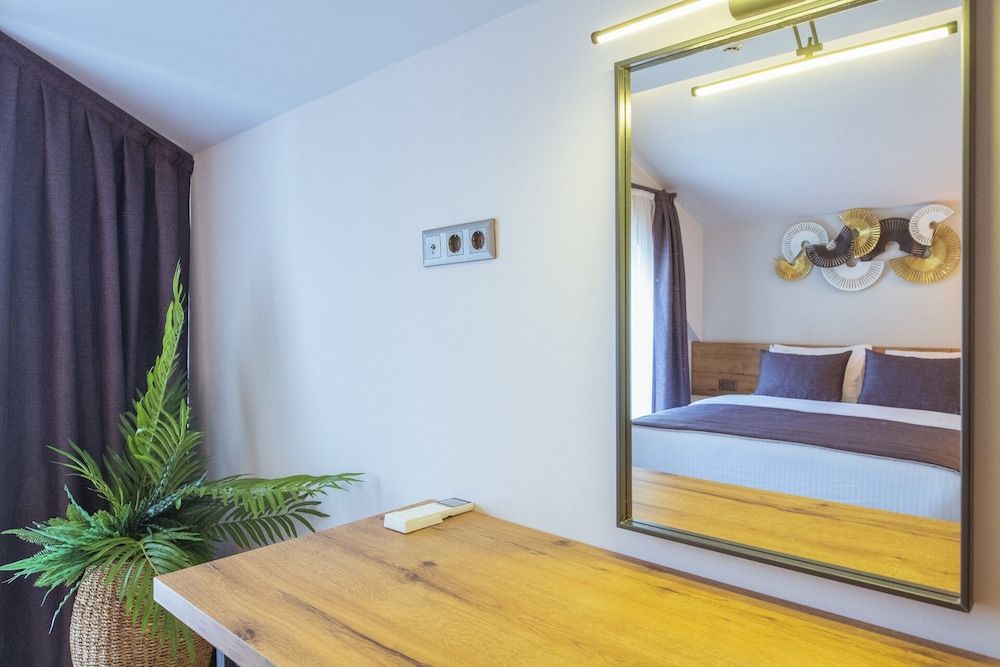 S3 King Residence Premium Suite 2