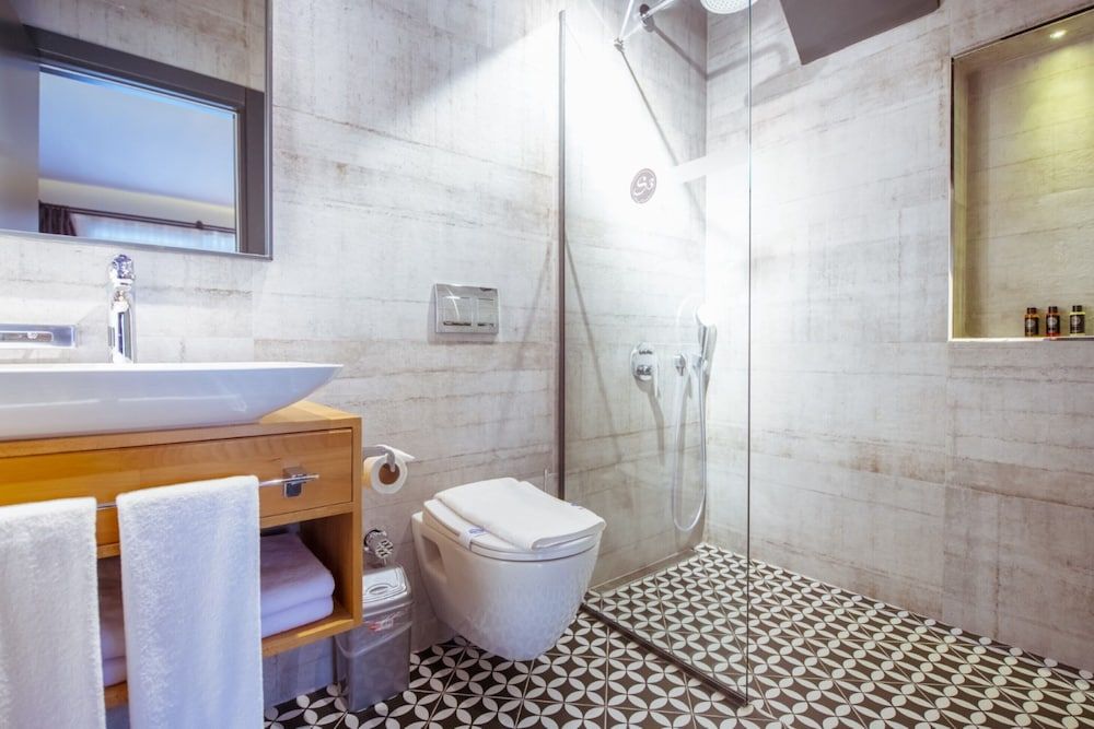 S3 King Residence Deluxe Suite 9