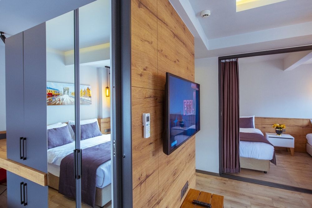 S3 King Residence Exclusive Suite 3