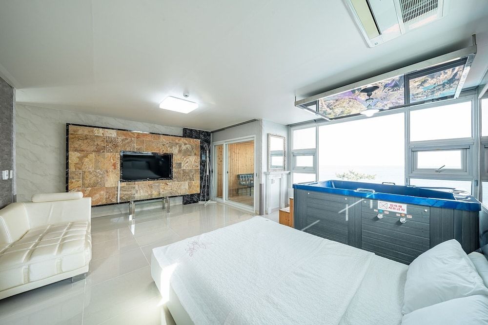 Pohang Pinewave Sea & Spa Pension Ocean View Spa B3 7