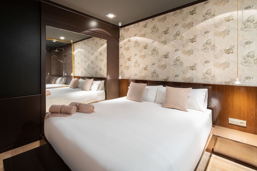 Hotel Punt 14 - Adults only Premium Room 4